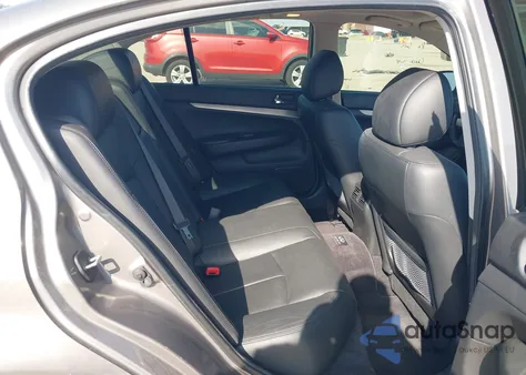 2013 Infiniti G37 Journey z USA, uszkodzony, nr VIN JN1CV6AP0DM301043